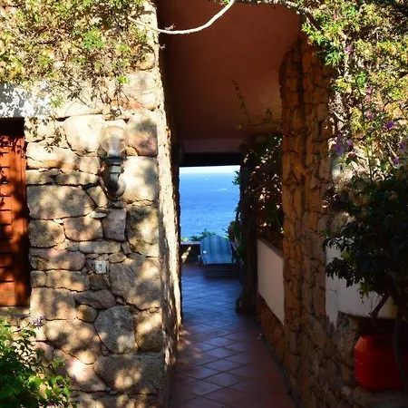Salina Bamba Sleeps 8 * Monte Petrosu